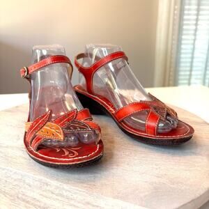 Spring Step Leather Leaf Applique Ankle Strap Wedge Sandals Red Women's Size 9